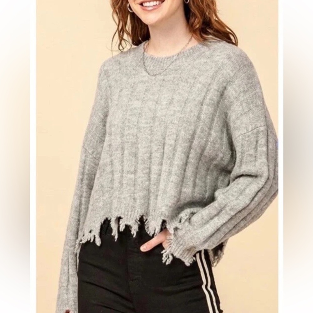 Double Zero Heather Gray Distressed Cropped Sweater size Large